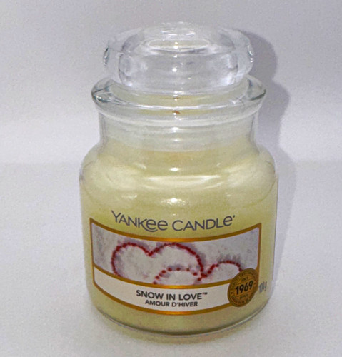 Yankee candle snow - in, love