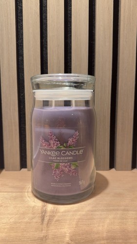 Large yankee candle lilac - candle.,