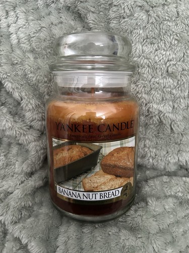 Yankee candle banana nut - nut, bread