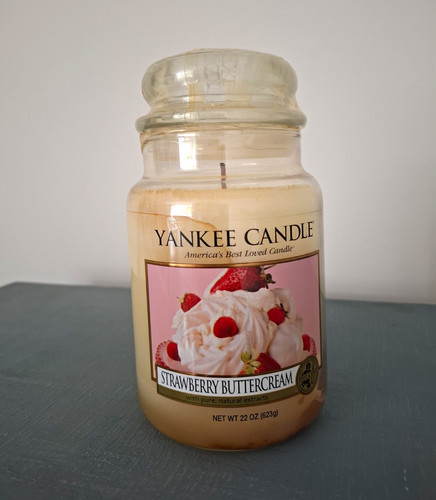 Yankee candle strawberry - yankee,