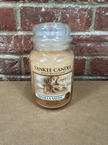 Yankee candle vanilla - vanilla, satin