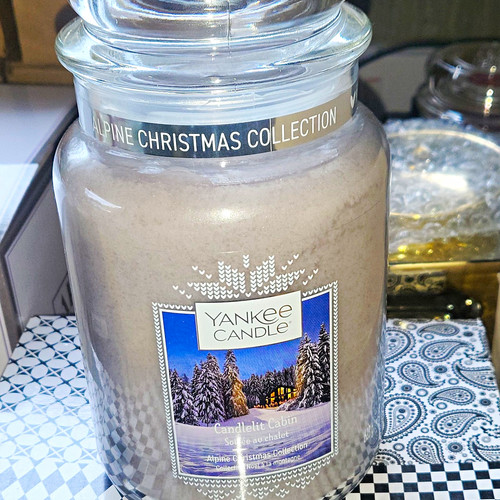 Yankee candle candlelit cabin - candlelit,