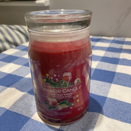New yankee candle signature - new,