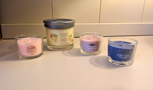 Yankee candle scented mini jar - scented,